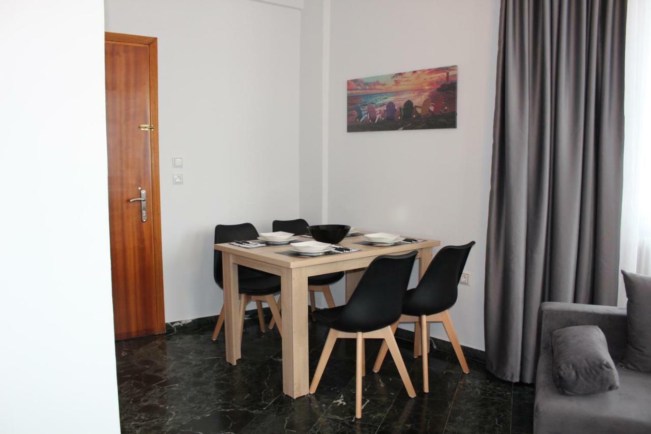 Old Town Apartment With Sea View 카발라 외부 사진