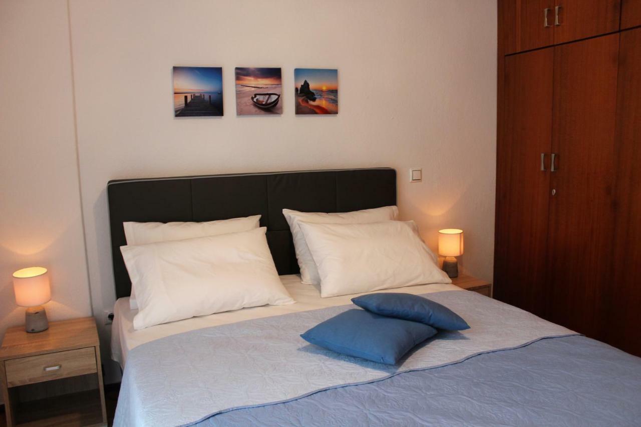 Old Town Apartment With Sea View 카발라 외부 사진