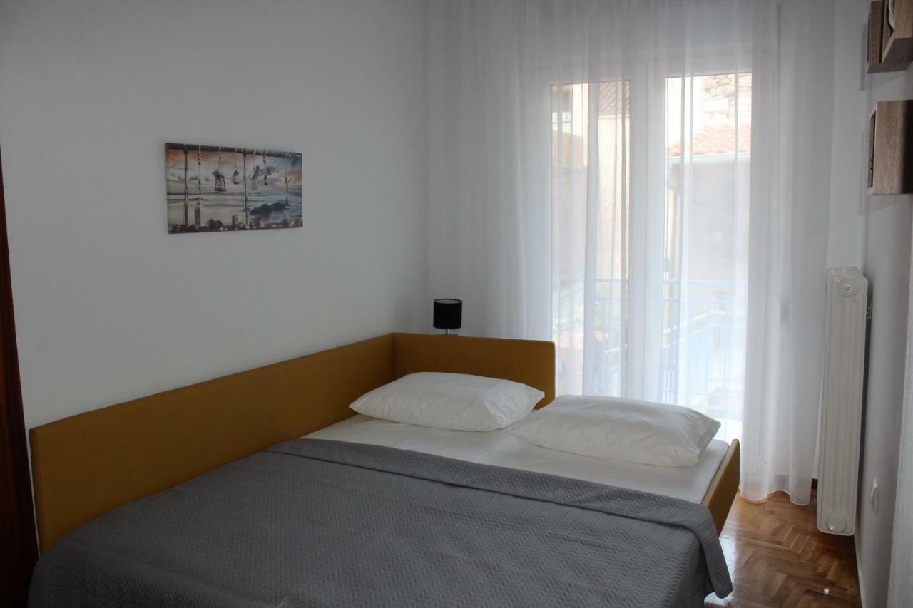 Old Town Apartment With Sea View 카발라 외부 사진