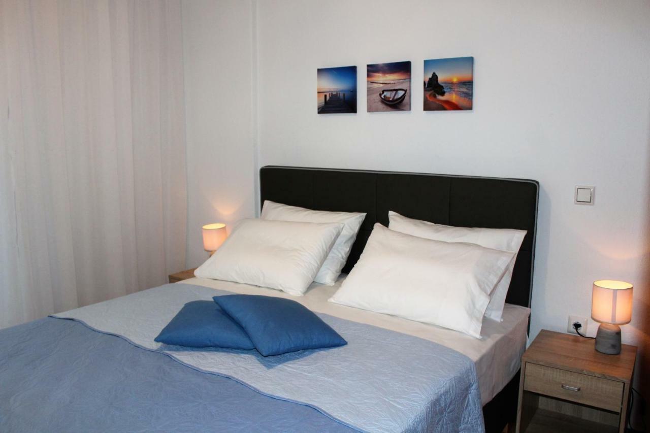 Old Town Apartment With Sea View 카발라 외부 사진